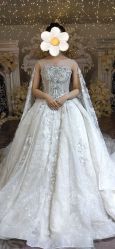 点击看大图 -伯瓷皇后婚纱艺术空间
