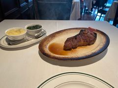 -Wolfgang’s Steakhouse 沃夫冈牛排馆(上海白玉兰广场店)