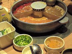 -巴奴毛肚火锅(龙湖锦艺城店)