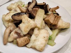 虾子野菌炒斑球-富嘉阁(嘉里中心店)