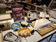 -夏阳湖皇冠假日酒店-自助餐厅