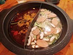 -三道苗苗鱼·美蛙黄辣丁(八里店)