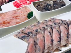 -海底捞火锅鲜切牛肉主题店(长寿路店)