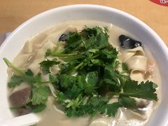 -萧记三鲜烩面(东站店)