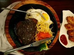 -皇品世家牛排(七一路店)