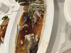 -万龙洲海鲜(大兴绿地缤纷城店)