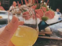 -荣誉海鲜酒楼(海湾店)