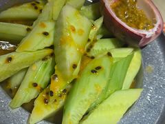 -威记烧嘢·南宁烧烤·超级生牛(绿地店)