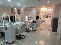 -Bollins波林丝•专研护发中心