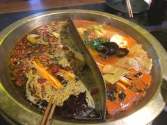 -沸炉重庆老火锅(军事博物馆店)