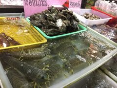 -拉威海鲜市场