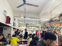 大堂-后街女孩肠粉店