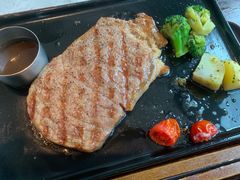 -必胜客(阿诗玛店)