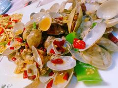 -宾朋海鲜饭庄(兴海路店)