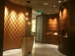 -恰餐厅及酒吧 CHAR Bar & Grill (北京丽都皇冠假日店)