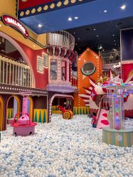 -MELAND CLUB•花园城堡主题亲子乐园•派对•餐厅(广州乐峰广场旗舰店)