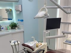 -极光口腔·矫正种植修复(锦江店)