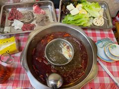 -金鼎雪山牦牛杂火锅(理县总店)