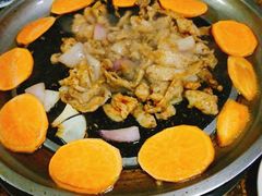-石记东北风味烤肉店(子固路店)