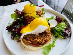 疯狂手撕牛肉班尼迪克蛋-The Rug Cafe(王府中环店)