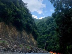 -大围山峡谷漂流