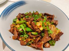 青椒炒拆骨肉-老湘亲·品鉴湘菜(湖里店)