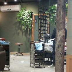-藤野造型·专业烫染店