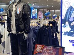 -王府井百货(中州中路店)