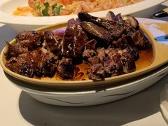 -八府香鸭·啫啫煲(华山路店)