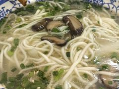 -彭州小吃(川主寺店)