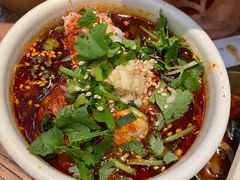 -成都你六姐·牛肉冒菜(上海环宇荟店)