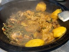 -屯老二农家铁锅炖·行业领军者(梅江店)