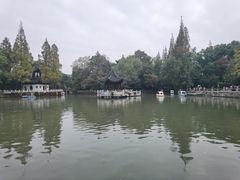 -汇龙潭