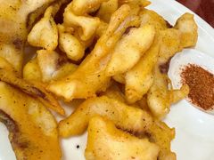 -雪湖煜辰鱼头老店(雪野湖店)