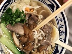 招牌牛杂粉-鑫花溪牛肉米粉(凤凰街创始总店)