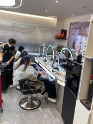 点击看大图 -MINX名珂斯·烫染形象设计
