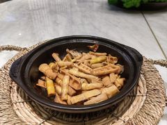 -亭下湖饭店(康岭店)