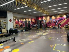 -超鹿运动(五四北泰禾广场店)