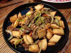 -塔哈尔·新疆盛宴(城西银泰店)