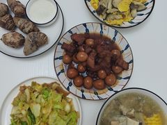 -爱的果实月嫂育婴师(世纪东方店)
