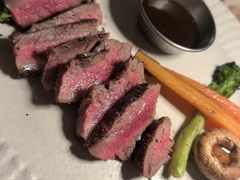 -食间牛排(重庆路万达店)