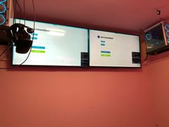 -VR间客漫虚拟现实体验馆(汉街店)