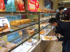 面包甜点陈列柜-TOUCH泰奇(南汇南门大街店)