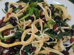 东北杂拌-鹤乡东北菜(崮山路店)
