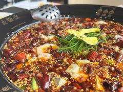 -渔语鱼新川菜Bistro(万象天地店)