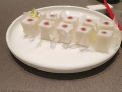 -香山湖家家宴(中山陵店)