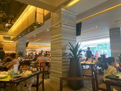 -广州花都皇冠假日酒店