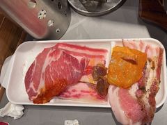 -山焱·炭火自助烤肉(周浦万达店)
