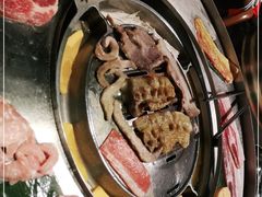 -哈哈碳都·牛肋条无限自助烤肉(台江万达店)