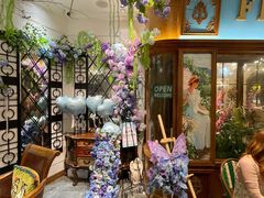 -秘密旅行Bonjour(黑金冠 江南西店)